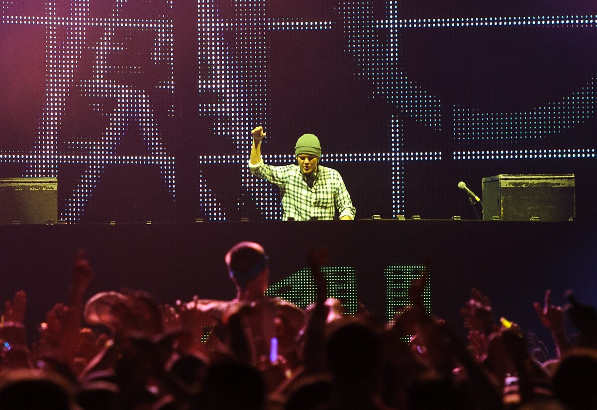 Avicii performing at Penn State University
